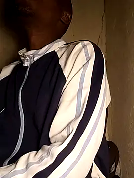 Snapshot of Kaizer1 chatting on 06-01-26, 12:11 Kaizer1 online show from 06-01-26, 12:11