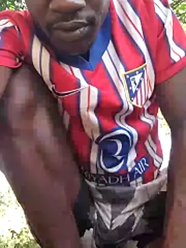 Snapshot of Kaizer1 chatting on 04-25-26, 02:14 Kaizer1 online show from 04-25-26, 02:14