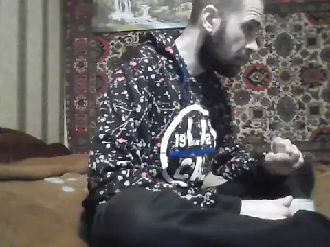 AlferezzSolvajo online show from 11-14-25, 05:38