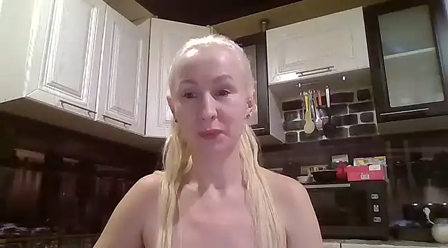 Snapshot of Mariana_har777 chatting on 02-16-25, 09:05 Mariana har777 online show from 02-16-25, 09:05