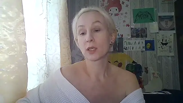 Snapshot of Mariana_har777 chatting on 03-01-25, 12:01 Mariana har777 online show from 03-01-25, 12:01