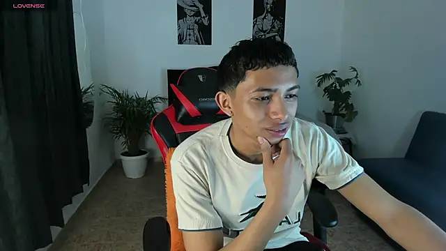 twinkmilk  online show from 09-08-25, 07:02