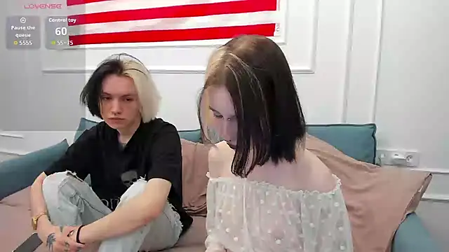 Snapshot of VeryRare_TwinS chatting on 07-18-26, 11:41 VeryRare TwinS online show from 07-18-26, 11:41