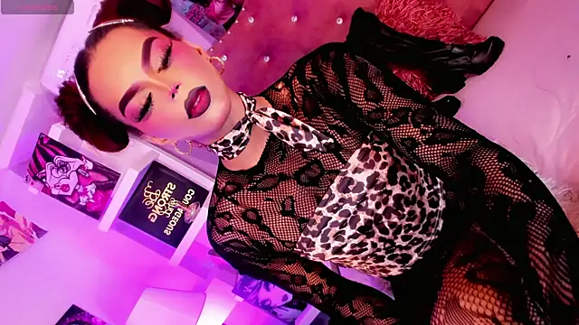 Diva Smith02 online show from 07-12-26, 11:11