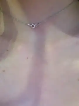 Maddy Jones online show from 09-27-25, 01:01