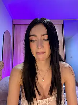 Maddy Jones online show from 01-13-26, 02:26