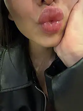 Snapshot of Maddy_Jones chatting on 06-22-26, 10:51 Maddy Jones online show from 06-22-26, 10:51
