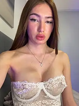 Maddy Jones online show from 09-26-25, 03:13