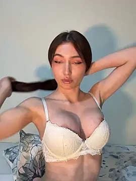 Maddy Jones online show from 03-20-25, 08:19