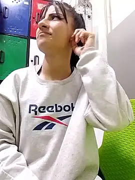 Anniee x online show from 11-15-25, 12:31