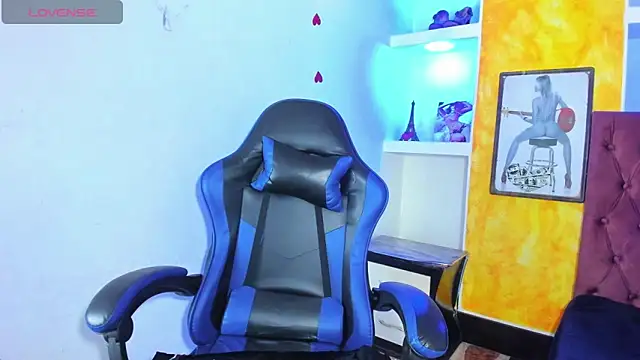 Anniee x online show from 05-21-26, 12:24