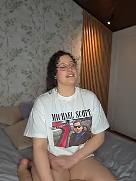 Snapshot of Charlotte__Miller chatting on 06-01-26, 11:37 Charlotte Miller online show from 06-01-26, 11:37
