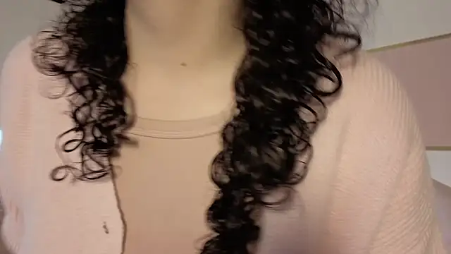 Snapshot of Charlotte__Miller chatting on 10-10-25, 11:44 Charlotte Miller online show from 10-10-25, 11:44