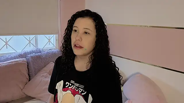 Snapshot of Charlotte__Miller chatting on 10-07-25, 11:33 Charlotte Miller online show from 10-07-25, 11:33