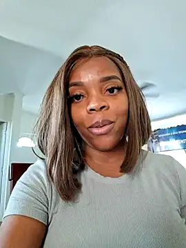 Snapshot of Sade_summer chatting on 01-03-25, 02:51 Sade summer online show from 01-03-25, 02:51