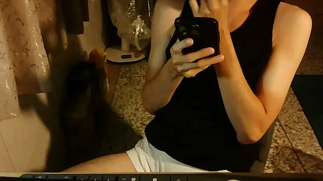 KYU890428 online show from 10-25-25, 04:29