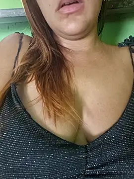 AliceRuivinha2 online show from 11-26-25, 04:40