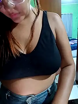 AliceRuivinha2 online show from 03-13-26, 10:37