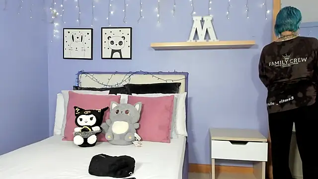 Snapshot of jinxv_nuss chatting on 02-06-25, 11:31 jinxv nuss online show from 02-06-25, 11:31