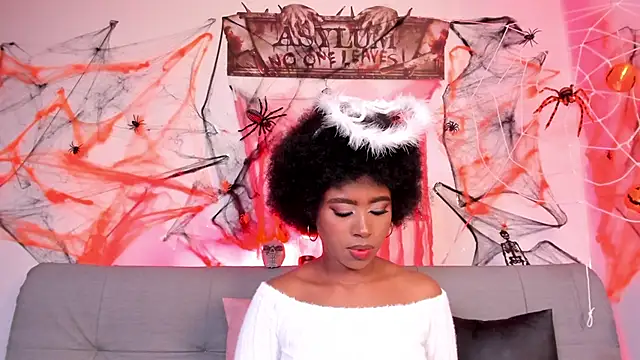 violeta ruiz  online show from 10-21-25, 10:09