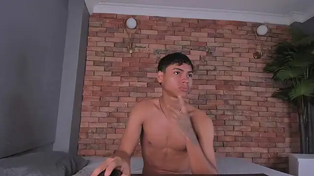 adam piarse01 online show from 11-27-25, 10:54