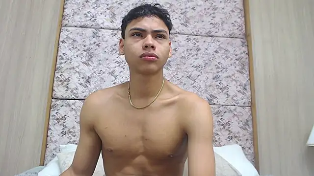 adam piarse01 online show from 02-13-26, 01:55