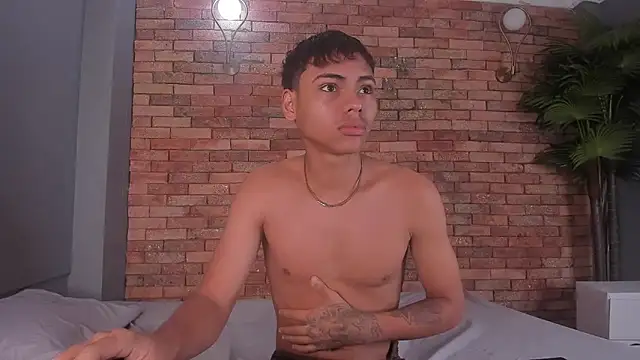 adam piarse01 online show from 12-03-25, 09:14