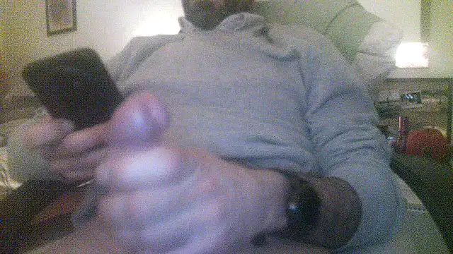 Snapshot of Patrickhound chatting on 02-23-26, 12:34 Patrickhound online show from 02-23-26, 12:34