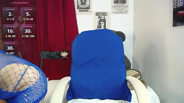 downsonMia online show from 01-16-26, 10:41