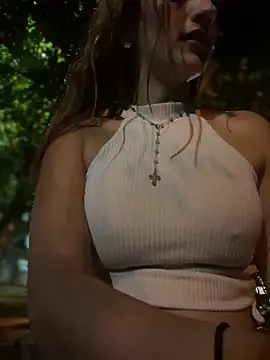 Samantha bigboobs online show from 03-22-25, 01:00