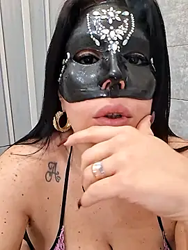 desyree89 online show from 10-20-25, 03:30