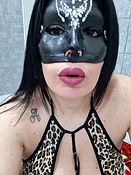 desyree89 online show from 10-19-25, 03:53