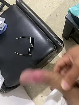 Snapshot of elflalope chatting on 02-24-25, 07:22 elflalope online show from 02-24-25, 07:22