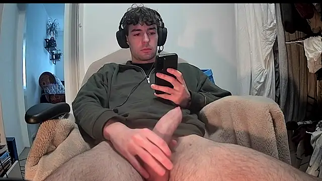 onesieboyx online show from 02-07-25, 02:15