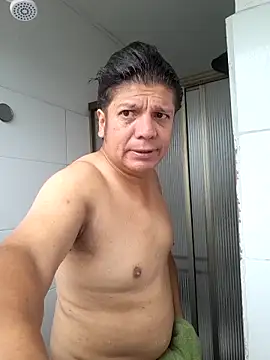 Snapshot of escorpio50jt chatting on 05-26-26, 04:49 escorpio50jt online show from 05-26-26, 04:49
