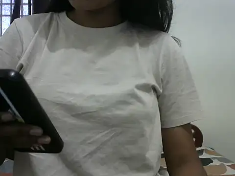 Snapshot of Misha_Sweett chatting on 05-27-26, 10:00 Misha Sweett online show from 05-27-26, 10:00
