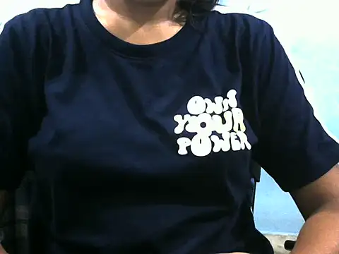 Snapshot of Misha_Sweett chatting on 06-19-26, 04:29 Misha Sweett online show from 06-19-26, 04:29