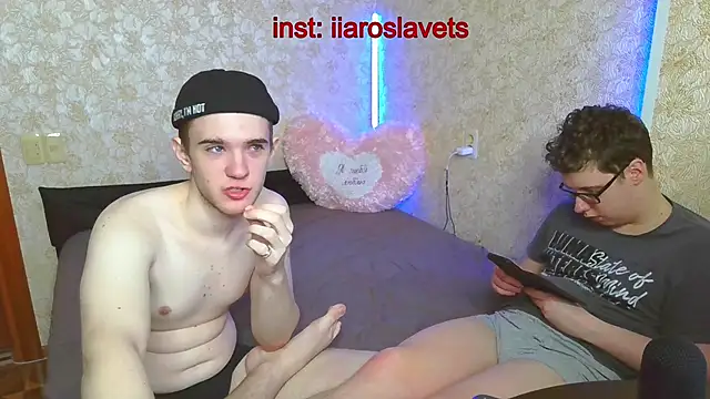 Snapshot of michael_sexdevil chatting on 02-22-25, 04:19 michael sexdevil online show from 02-22-25, 04:19