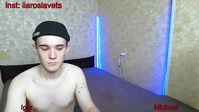Snapshot of michael_sexdevil chatting on 02-07-25, 03:41 michael sexdevil online show from 02-07-25, 03:41