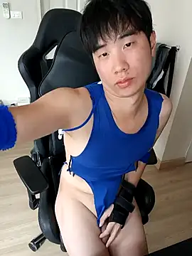 melanieTH online show from 01-16-25, 04:07