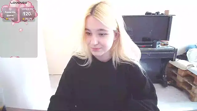 hornyyeva online show from 03-07-25, 04:46