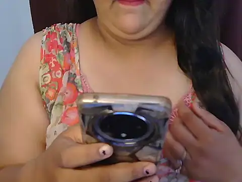 Snapshot of Jenny_lovee chatting on 04-22-26, 12:01 Jenny lovee online show from 04-22-26, 12:01