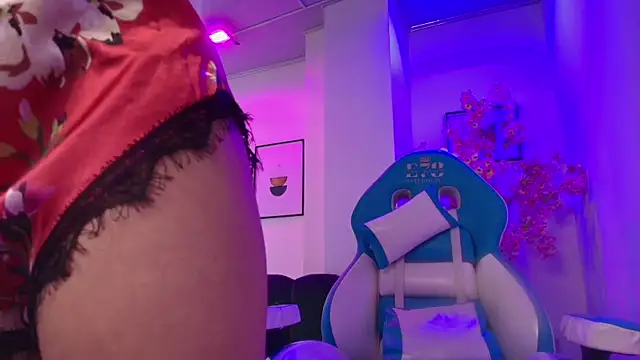 Arianna sweeet online show from 04-22-26, 03:57