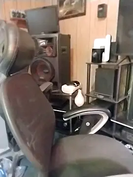 Rebeckalove online show from 12-21-25, 01:35