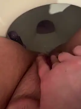 bigfatpussy28 online show from 04-08-26, 07:37