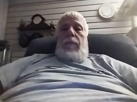 Snapshot of Futura_intx chatting on 05-22-26, 03:04 Futura intx online show from 05-22-26, 03:04