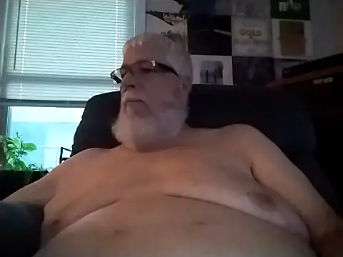 Snapshot of Futura_intx chatting on 09-22-25, 02:23 Futura intx online show from 09-22-25, 02:23