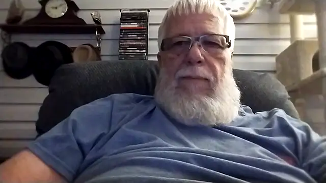 Futura intx online show from 12-19-25, 03:10