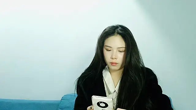 Snapshot of csck2025 chatting on 01-13-25, 01:28 csck2025 online show from 01-13-25, 01:28