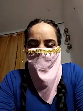 Snapshot of lucianamorales chatting on 03-14-25, 04:21 lucianamorales online show from 03-14-25, 04:21